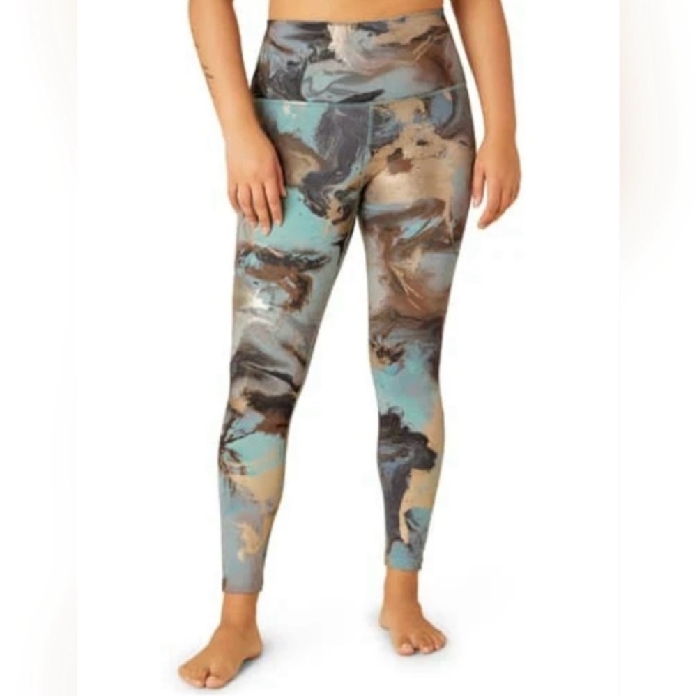 NWT Beyond Yoga leggings